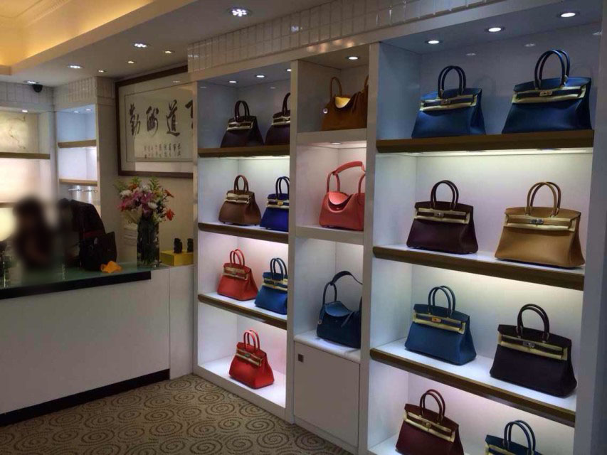 Pandora bags online store show room