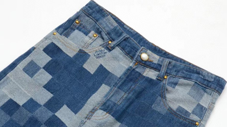 
				Louis Vuitton				Clothes